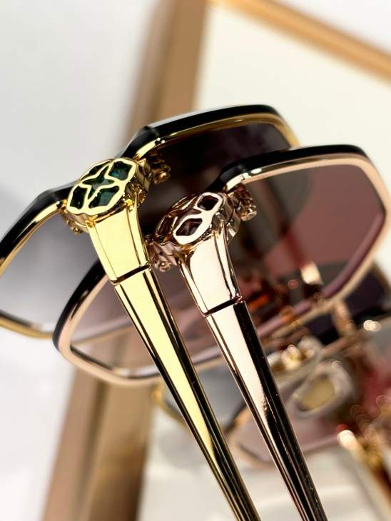 Picture of Chopard Sunglasses _SKUfw71516696fw